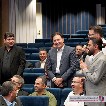 مراسم اختتامیه و قرعه‌کشی نمایندگان فروش انتخاب شما